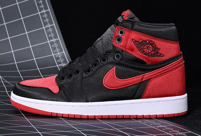 Air Jordan Retro 1 Grade AAA Satin Bred